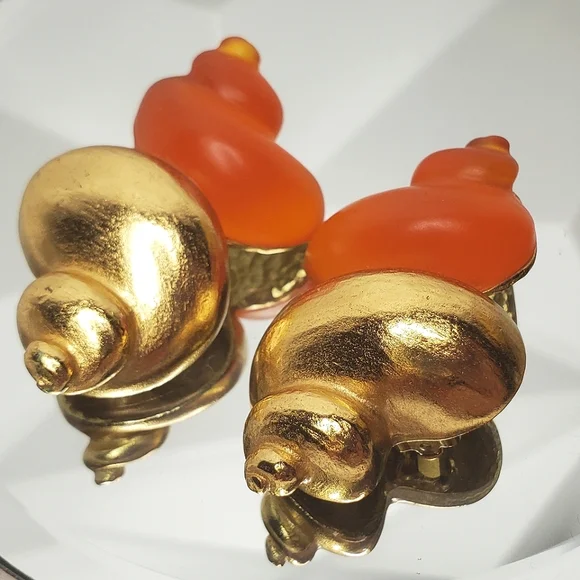 DIOR ROBERT GOOSENS Collectors Seashell Earrings - Picture 5 of 7